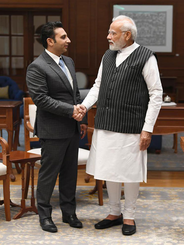 Serum Institute CEO Mr. Adar Poonawalla with Hon'ble Prime Minister Shri. Narendra Modi