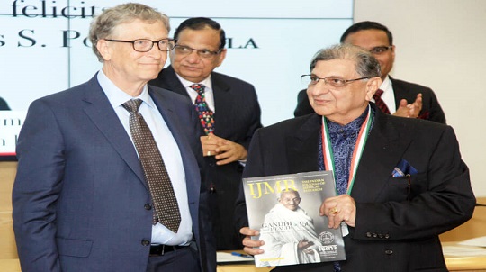 Bill Gates confers Indian Council of Medical Research 'Lifetime Achievement Medal' on Dr. Cyrus Poonawalla