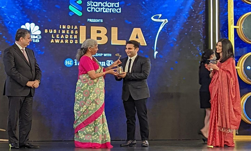 erum Institute of India, receives the award for the Outstanding Business Leader of the Year
